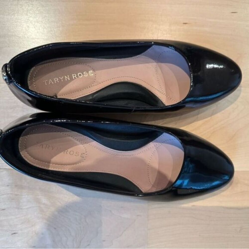 Taryn Rose Black Patent Leather Ballet Flats Slip On Professional